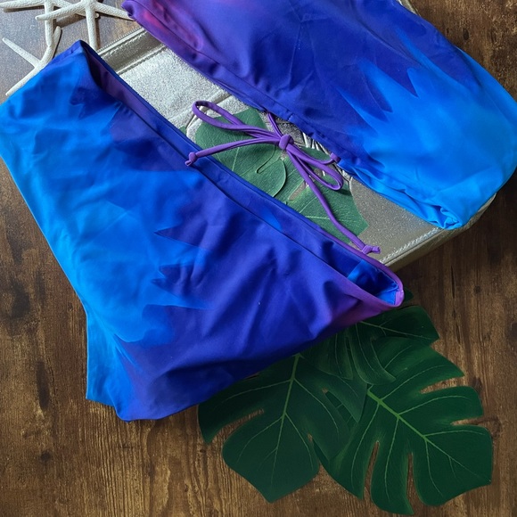 🌈🍯NWT - PINE Boutique 🏄‍♂️ Sexy Little Blue Moon Swim Suit - Picture 5 of 9